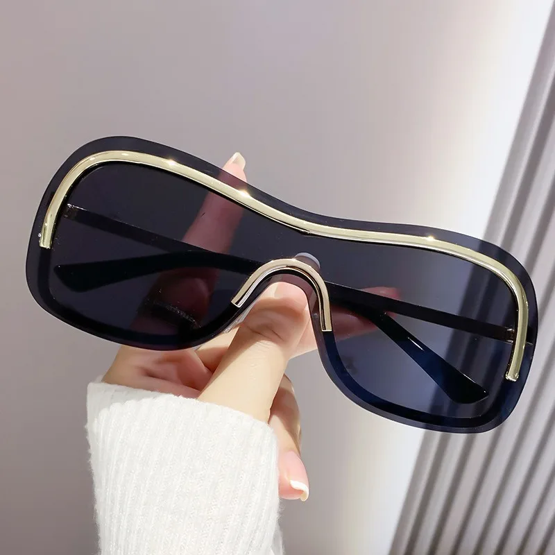 Nieuwe Pilot zonnebrillen van  - Designer Sunglasses recensie en prijs